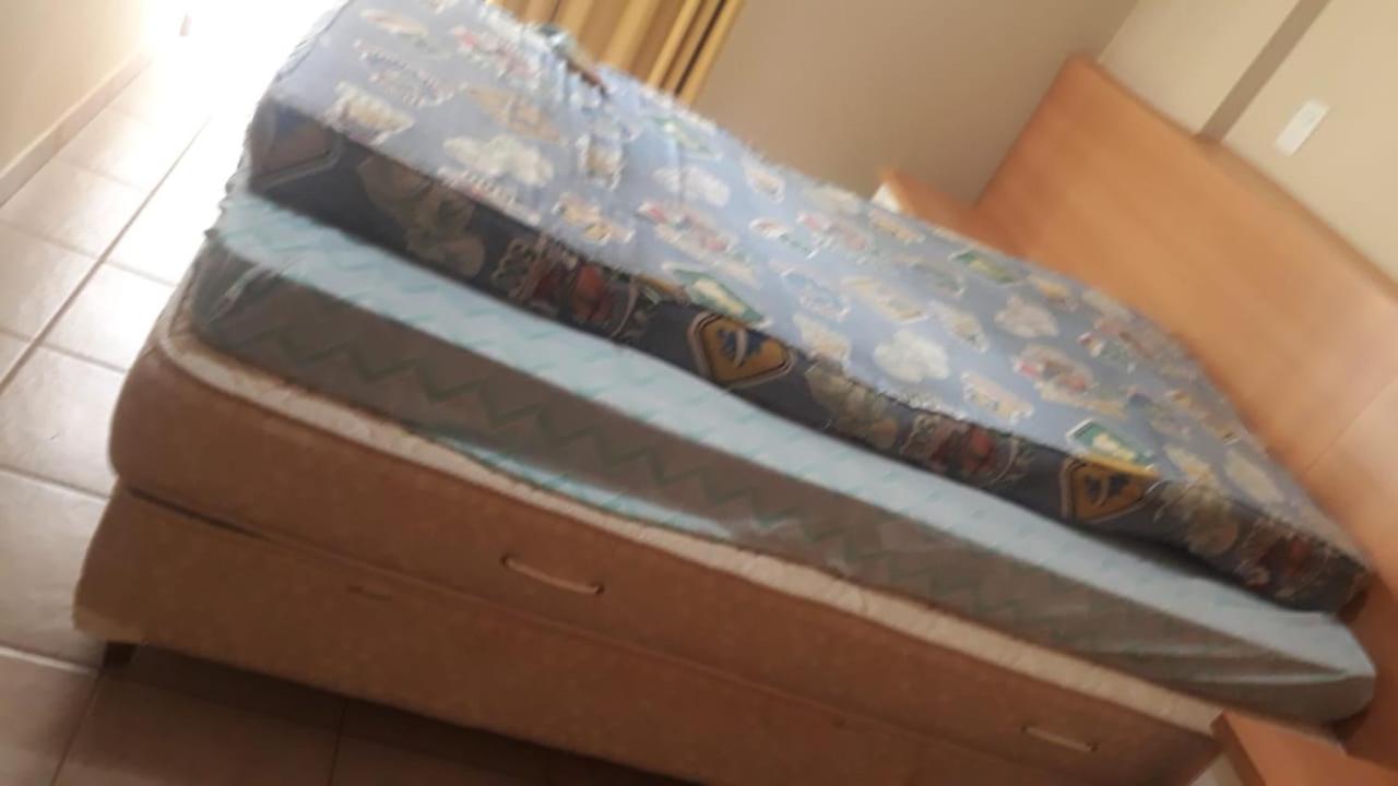 Apartamentos Com Piscinas Em Caldas Novas Cameră foto