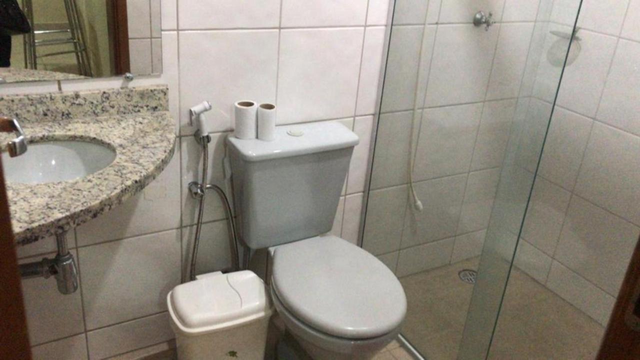 Apartamentos Com Piscinas Em Caldas Novas Cameră foto