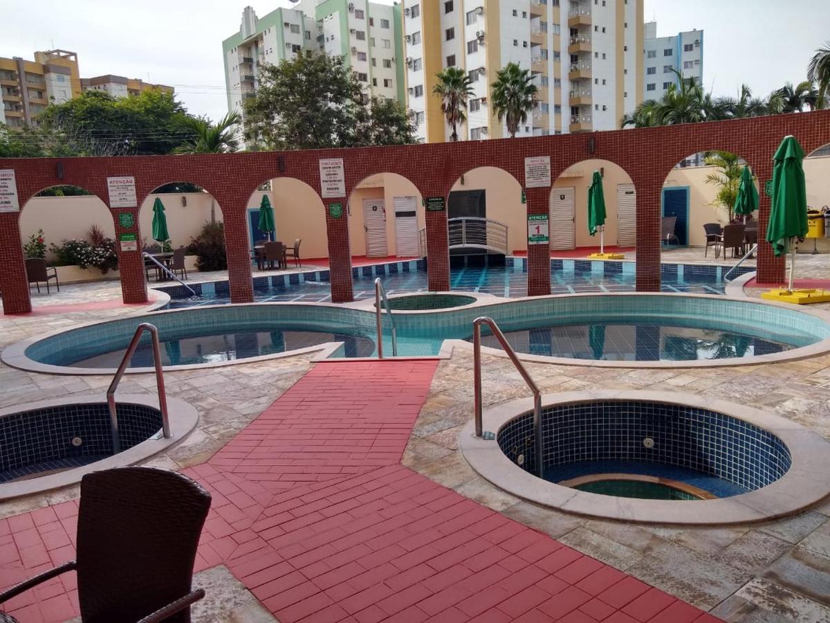 Apartamentos Com Piscinas Em Caldas Novas Cameră foto